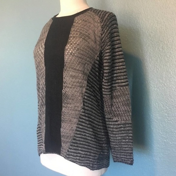 Devoted Knit Color-Blocked Sweater - Picture 2 of 5